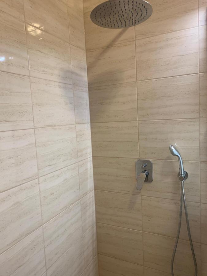 Konig Apartman เฮวิซ ภายนอก รูปภาพ