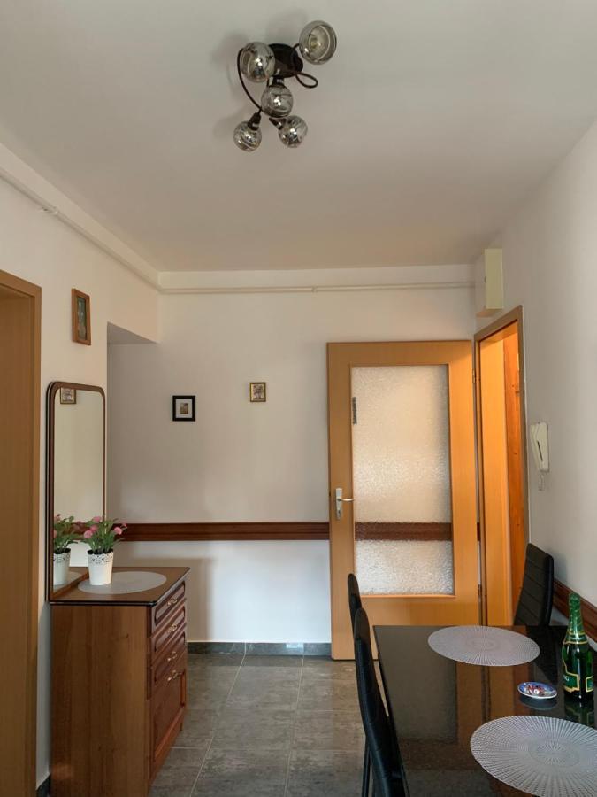Konig Apartman เฮวิซ ภายนอก รูปภาพ